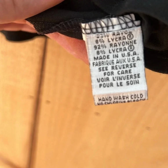 Cake Gathered Sleeveless Top Size M - Picture 3 of 5